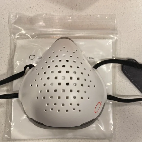 O2 Curve Personal Breathing Mask - Picture 6 of 9
